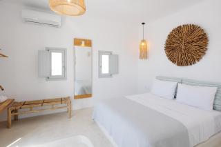 White Loft - Ios Chora - 4
