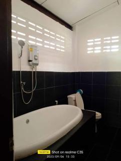 Ban Bang Po Bee House - Amphoe Koksamui - 1