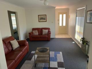 Melton Motor Inn and Apartments - Melton - 8