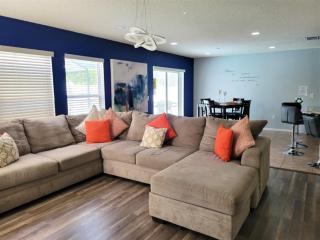 4 Bedroom Value Plus Home with Private PooI - 5