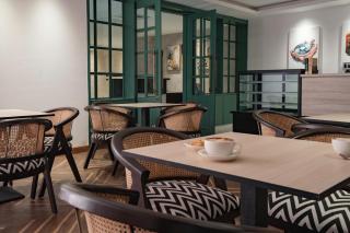 Clarks Inn Dehradun - Dehradun - 2