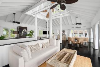 Private Villa in a 5 Stars Resort - 3