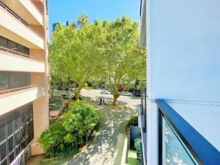 Modern Peaceful Studio Nearby Skytower & Queen St - Pool Gym & Sauna - Auckland - 7