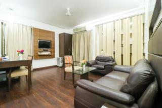 Central 1BR Suite Gurugram Close to MG Road Metro - Gurgaon - 8