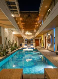 La Rose Villas and Suites Camp Canggu - Canggu - 0