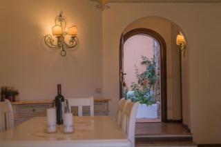 Beautiful Il Giardino degli Oleandri one bedroom sleeps two num0850 - Liscia di Vacca - 4