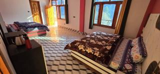 Brahma's by Wonder Hill - Kasol - 2