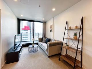 Romantic 2Bed & 2Bath - Near Skytower & Two Blocks from Waterfront - Auckland - 2