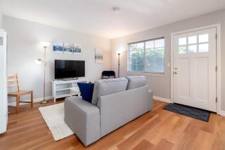 Bright Quiet Comfy 1BR Cottage in Mountain View - Mountain View - 9
