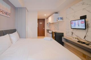Compact and Comfortable Living Studio at Grand Sungkono Lagoon Apartment By Travelio - 5