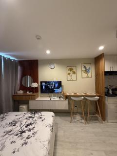 Modern and Cozy Studio Unit with Balcony Near Ayala Center - Città di Cebu - 5