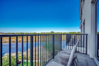 The Marina 4-502 - 0