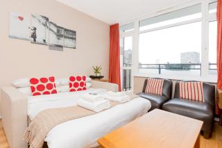 2BR balcony, Battersea, 5min Clapham Junction St - London - 9
