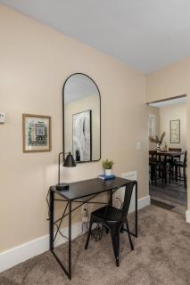 Bright and Newly Remodeled Apartment Near EMU 1 apts - 6
