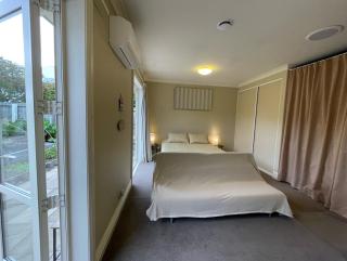 Quiet and new CNZhouse with yard near river in CBD - Christchurch - 3