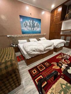 Suman Guest Rooms and Service Apartment - Prayagraj - 5