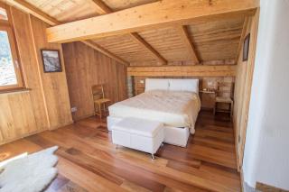 La Grandze - Allein - 8