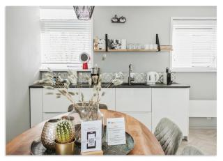 Comfortabel vakantiehuis in watersportdorp Grou - Grou - 2