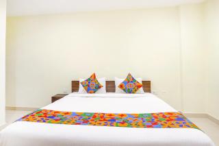 FabHotel Blue Spring - Near Hi-tech City Metro Station - 2