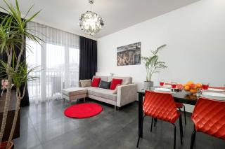 Nowoczesny Apartament z Parkingiem & Balkonem w Centrum Łodzi by Rent like home - Łódź - 5