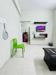 Penthouse Escape 1BHK Park View Flat in Kondapur - Hyderabad - 8