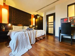 Sunway Resort Suite #29 1- 6paxs Sunway Lagoon Pyramid - Petaling Jaya - 1