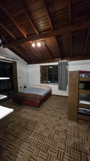 Casarão até 8 pessoas 400m mar Bombinhas - 6