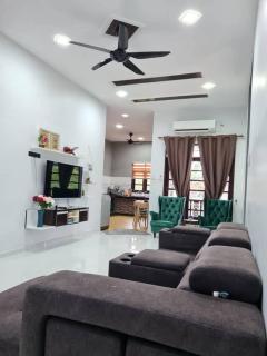 Homestay Kuala Terengganu RR - Kuala Terengganu - 5