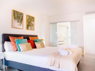 Sunny Gozy Retreat In The Heart Of The Coast - Estepona - 8
