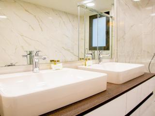 Sunny Gozy Retreat In The Heart Of The Coast - Estepona - 4