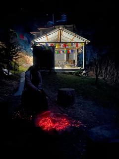Apple Blush Retreat - Tirthan Valley - Gushaini - 4