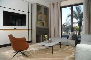 Ray Hotel by Cloud 7 - 6