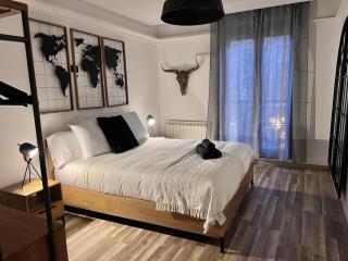 La Vinoteca del Artista by Apartamentos Logrono - Logroño - 9