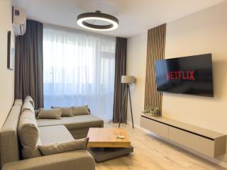 Modern & Spacious Two-Bedroom Apartment - Plovdiv - 8