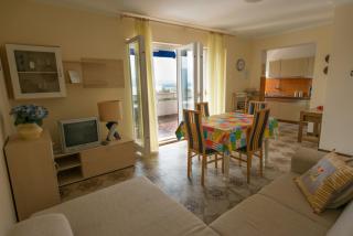 Apartment Sara on the island of Krk - Kornić - 4
