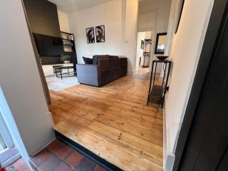 Fulham Tranquil 2BD King Bed Home with Parking & Gdn - Londra - 1