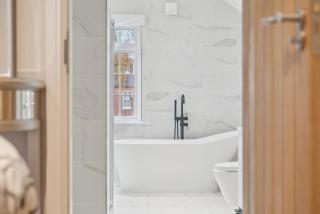 Oxford City Boutique Home - Bartlemas Collegiate Retreat by AHG - Oxford - 8