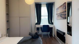 MileEnd 4 large master bedroom - Londres - 0