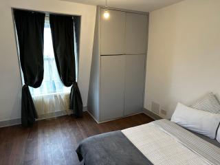 MileEnd 4 large master bedroom - Londres - 3