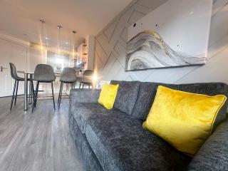 Ruby Place by Blue Skies Stays - Hartlepool - 4