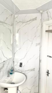 Juniper Apartment - 2 Bedrooms - Londra - 6