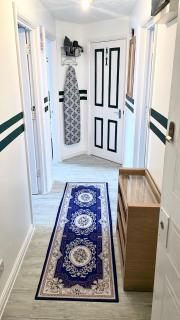 Juniper Apartment - 2 Bedrooms - 5