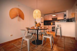 Tropicocoon Appart' en plein centre ville - 9