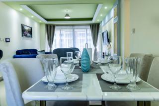 The spacious family friendly executively furnished three bedroom apartments with breathtaking city views and well managed garden for chilling and relaxing while enjoying the fresh air and the sunshine of Nairobi - Nairobi - 9
