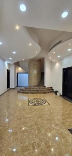 Family Friendly, Near Airport, Central Location - Abu Dhabi - 0