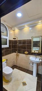 Family Friendly, Near Airport, Central Location - Abu Dhabi - 8