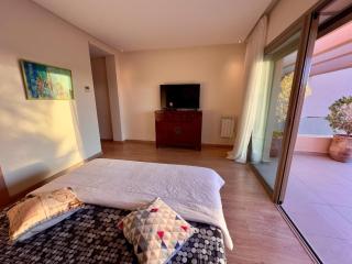 فيلا فاخرة في مراكش مع حديقة خاصة ومسبح - تجربة استرخاء لا تُنسى - Marrakech - 5