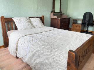 Chambre double à louer - - 1