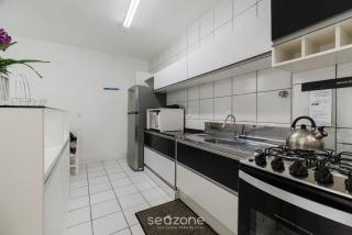 Apto bem localizado a 400m da praia CEV1106 - Balneário Camboriú - 1