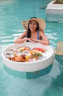 Lalynn Resort & Villas, Phuket - Free scheduled shuttle to Bang Tao Beach - 1